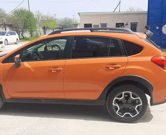 Diesel motor van 2,0L van Subaru Crosstrek 2015 te huur in Tbilisi.