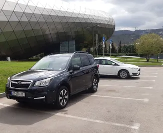 Subaru Forester 2017 beschikbaar voor verhuur in Tbilisi, met een kilometerlimiet van onbeperkt.