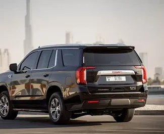 Vooraanzicht van een huurauto GMC Yukon in Dubai, Verenigde Arabische Emiraten ✓ Auto #4923. ✓ Transmissie Automatisch TM ✓ 0 beoordelingen.