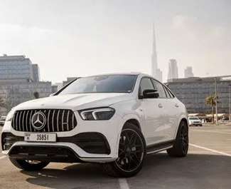 Vooraanzicht van een huurauto Mercedes-Benz GLE Coupe in Dubai, Verenigde Arabische Emiraten ✓ Auto #4931. ✓ Transmissie Automatisch TM ✓ 0 beoordelingen.