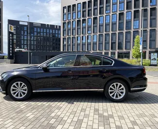 Autohuur Volkswagen Passat #4894 Automatisch Praag, uitgerust met 2,0L motor ➤ Van Alexandr in Tsjechië.