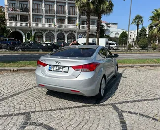 Autohuur Hyundai Elantra 2013 in in Georgië, met Benzine brandstof en 148 pk ➤ Vanaf 80 GEL per dag.