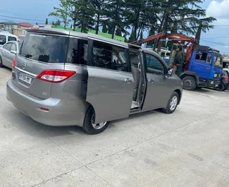 Verhuur Nissan Quest. Comfort, Minivan Auto te huur in Georgië ✓ Borg van Borg van 300 GEL ✓ Verzekeringsmogelijkheden TPL, CDW, SCDW, Buitenland.