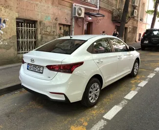 Autohuur Hyundai Accent 2019 in in Georgië, met Benzine brandstof en  pk ➤ Vanaf 126 GEL per dag.