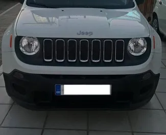 Vooraanzicht van een huurauto Jeep Renegade op Kreta, Griekenland ✓ Auto #5747. ✓ Transmissie Automatisch TM ✓ 0 beoordelingen.