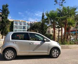 Vooraanzicht van een huurauto Skoda Citigo op Kreta, Griekenland ✓ Auto #5589. ✓ Transmissie Handmatig TM ✓ 0 beoordelingen.