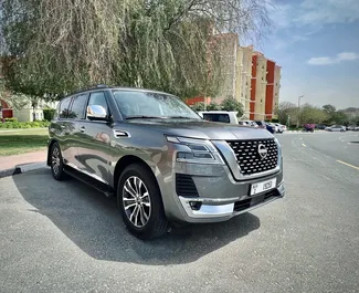 Verhuur Nissan Patrol. Premium, Luxe, SUV Auto te huur in de VAE ✓ Borg van Borg van 2000 AED ✓ Verzekeringsmogelijkheden TPL, CDW, SCDW, Passagiers, Diefstal.