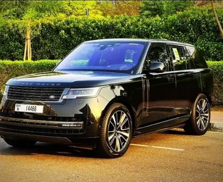 Vooraanzicht van een huurauto Land Rover Range Rover in Dubai, Verenigde Arabische Emiraten ✓ Auto #5666. ✓ Transmissie Automatisch TM ✓ 0 beoordelingen.