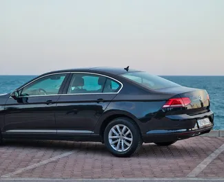 Autohuur Volkswagen Passat 2018 in in Montenegro, met Diesel brandstof en 150 pk ➤ Vanaf 45 EUR per dag.