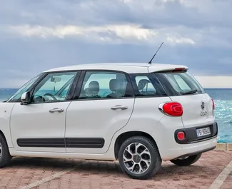 Autohuur Fiat 500l 2018 in in Montenegro, met Benzine brandstof en 100 pk ➤ Vanaf 23 EUR per dag.