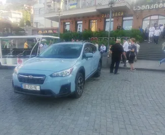 Vooraanzicht van een huurauto Subaru Crosstrek in Tbilisi, Georgië ✓ Auto #6261. ✓ Transmissie Automatisch TM ✓ 1 beoordelingen.