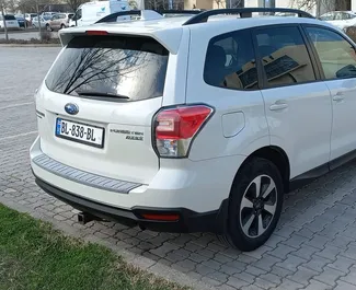 Autohuur Subaru Forester 2017 in in Georgië, met Benzine brandstof en 170 pk ➤ Vanaf 100 GEL per dag.