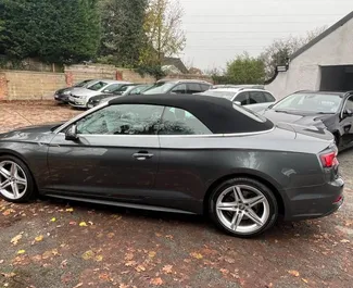 Vooraanzicht van een huurauto Audi A5 Cabrio in Limassol, Cyprus ✓ Auto #5932. ✓ Transmissie Automatisch TM ✓ 0 beoordelingen.