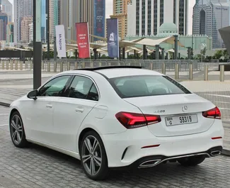 Mercedes-Benz A-Class 2021 beschikbaar voor verhuur in Dubai, met een kilometerlimiet van 250 km/dag.