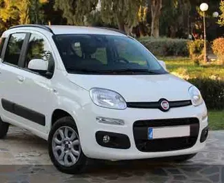 Vooraanzicht van een huurauto Fiat Panda op Rhodos, Griekenland ✓ Auto #5816. ✓ Transmissie Handmatig TM ✓ 0 beoordelingen.