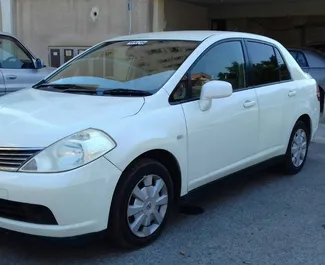 Autohuur Nissan Tiida 2015 in in Cyprus, met Benzine brandstof en  pk ➤ Vanaf 30 EUR per dag.