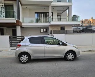 Autohuur Toyota Vitz #5911 Automatisch in Limassol, uitgerust met 1,2L motor ➤ Van Alexandr in Cyprus.