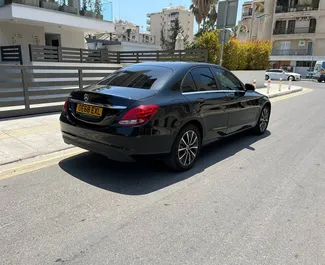 Diesel motor van 2,2L van Mercedes-Benz C-Class 2019 te huur in Limassol.