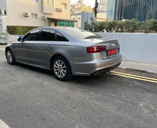 Benzine motor van 2,2L van Audi A6 2019 te huur in Limassol.