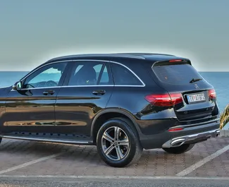 Autohuur Mercedes-Benz GLC-Class 2019 in in Montenegro, met Diesel brandstof en 150 pk ➤ Vanaf 100 EUR per dag.