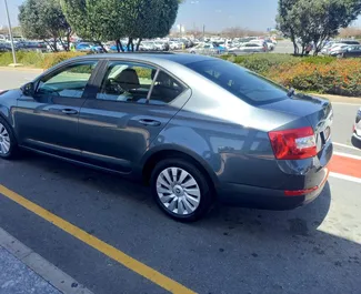 Autohuur Skoda Octavia 2017 in in Cyprus, met Benzine brandstof en 140 pk ➤ Vanaf 32 EUR per dag.