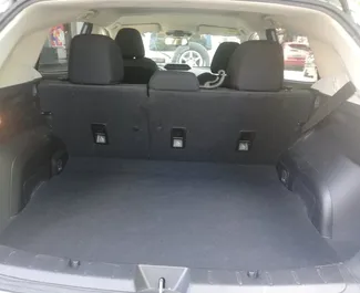 Interieur van Subaru Crosstrek te huur in Georgië. Een geweldige auto met 5 zitplaatsen en een Automatisch transmissie.