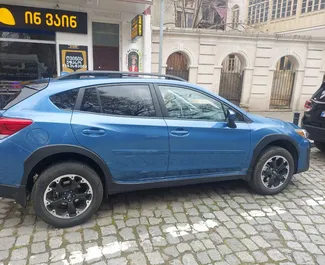 Benzine motor van 2,0L van Subaru Crosstrek 2021 te huur in Tbilisi.