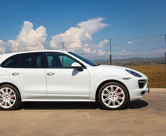 Autohuur Porsche Cayenne #6290 Automatisch in Tbilisi, uitgerust met 4,8L motor ➤ Van Evgenii in Georgië.