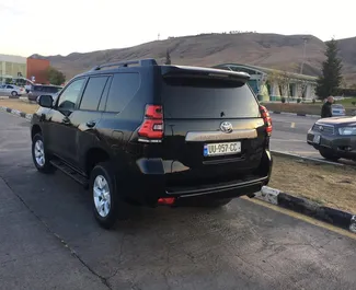 Autohuur Toyota Land Cruiser Prado 2019 in in Georgië, met Diesel brandstof en 170 pk ➤ Vanaf 230 GEL per dag.