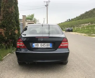 Verhuur Mercedes-Benz C180. Comfort, Premium Auto te huur in Albanië ✓ Borg van Borg van 100 EUR ✓ Verzekeringsmogelijkheden TPL, CDW, SCDW, FDW, Diefstal.