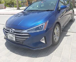 Vooraanzicht van een huurauto Hyundai Elantra in Dubai, Verenigde Arabische Emiraten ✓ Auto #4862. ✓ Transmissie Automatisch TM ✓ 1 beoordelingen.