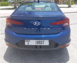 Autohuur Hyundai Elantra 2022 in in de VAE, met Benzine brandstof en 128 pk ➤ Vanaf 78 AED per dag.