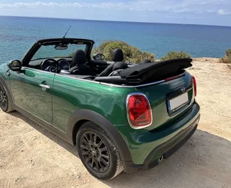 Autohuur Mini Cooper Cabrio #6603 Automatisch op de luchthaven van Ibiza, uitgerust met 1,5L motor ➤ Van Manuel in Spanje.