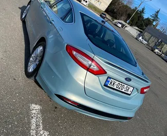 Interieur van Ford Fusion Sedan te huur in Georgië. Een geweldige auto met 5 zitplaatsen en een Automatisch transmissie.