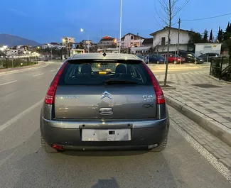 Autohuur Citroen C4 2010 in in Albanië, met Benzine brandstof en 95 pk ➤ Vanaf 20 EUR per dag.