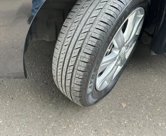 Huur een Toyota Yaris in Tbilisi Georgië