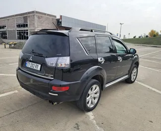 Autohuur Mitsubishi Outlander 2012 in in Georgië, met Benzine brandstof en 220 pk ➤ Vanaf 77 GEL per dag.