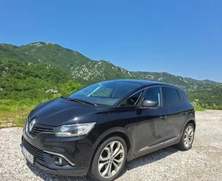 Vooraanzicht van een huurauto Renault Scenic in Budva, Montenegro ✓ Auto #7029. ✓ Transmissie Automatisch TM ✓ 3 beoordelingen.