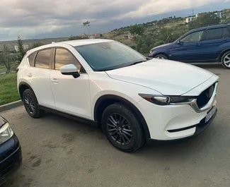 Verhuur Mazda CX-5. Economy, Comfort, Crossover Auto te huur in Georgië ✓ Borg van Borg van 700 GEL ✓ Verzekeringsmogelijkheden TPL, CDW, Passagiers, Diefstal.