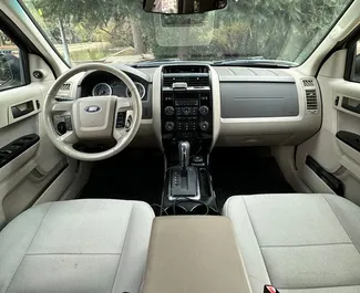 Verhuur Ford Escape. Comfort, SUV, Crossover Auto te huur in Georgië ✓ Borg van Zonder Borg ✓ Verzekeringsmogelijkheden TPL, FDW, Diefstal, Buitenland.