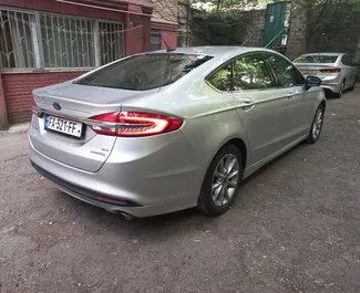 Verhuur Ford Fusion Sedan. Comfort, Premium Auto te huur in Georgië ✓ Borg van Borg van 500 GEL ✓ Verzekeringsmogelijkheden TPL, SCDW, Diefstal.