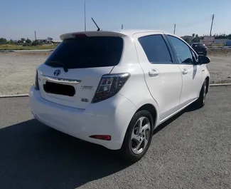 Autohuur Toyota Yaris 2018 in in Cyprus, met Benzine brandstof en 98 pk ➤ Vanaf 10 EUR per dag.