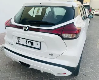 Benzine motor van 1,5L van Nissan Kicks 2021 te huur in Dubai.