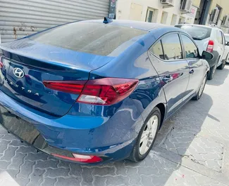 Verhuur Hyundai Elantra. Comfort, Premium Auto te huur in de VAE ✓ Borg van Borg van 1000 AED ✓ Verzekeringsmogelijkheden TPL, CDW.