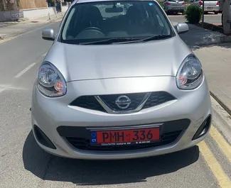 Vooraanzicht van een huurauto Nissan March in Limassol, Cyprus ✓ Auto #7231. ✓ Transmissie Automatisch TM ✓ 0 beoordelingen.