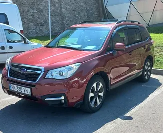 Vooraanzicht van een huurauto Subaru Forester in Tbilisi, Georgië ✓ Auto #7317. ✓ Transmissie Automatisch TM ✓ 0 beoordelingen.