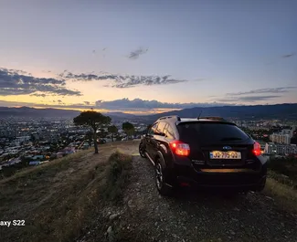 Benzine motor van 2,0L van Subaru Crosstrek 2017 te huur in Tbilisi.