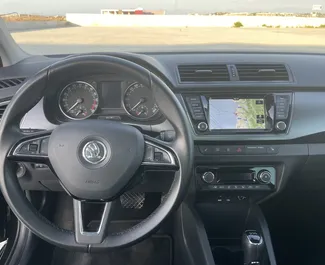 Diesel motor van 1,4L van Skoda Fabia 2016 te huur in Durrës.