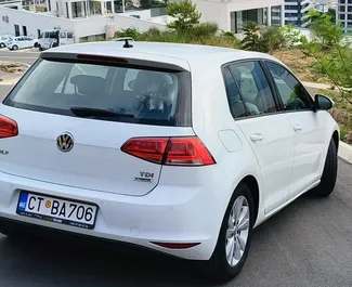 Autohuur Volkswagen Golf 7 2017 in in Montenegro, met Diesel brandstof en 115 pk ➤ Vanaf 33 EUR per dag.