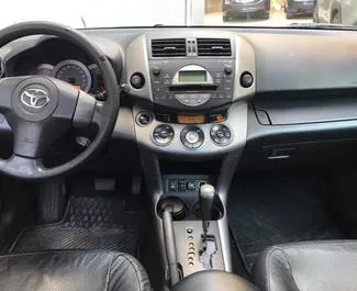 Autohuur Toyota Rav4 2008 in in Albanië, met Benzine brandstof en 166 pk ➤ Vanaf 45 EUR per dag.